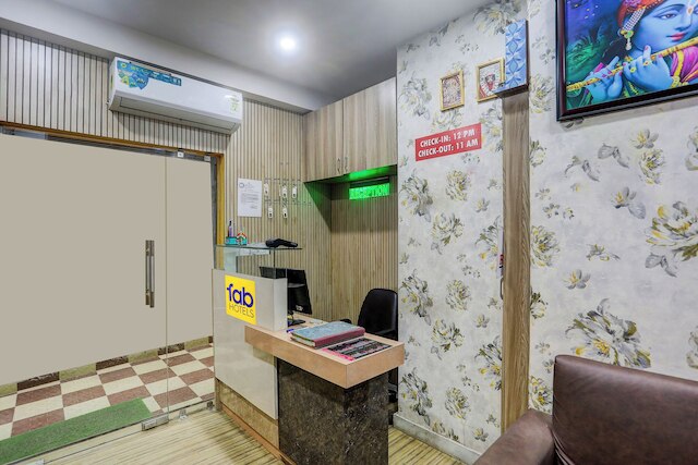 Fabhotel Royal Rose Residency