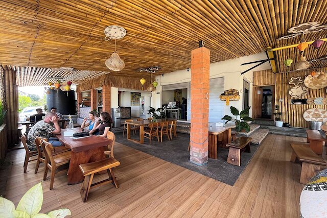 トレ ヴィラズ バリ