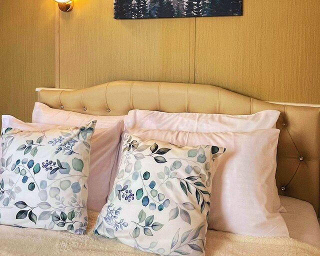 Charm's City Escape at Grace Residences