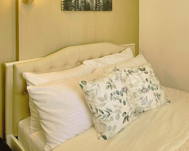 Charm's City Escape at Grace Residences