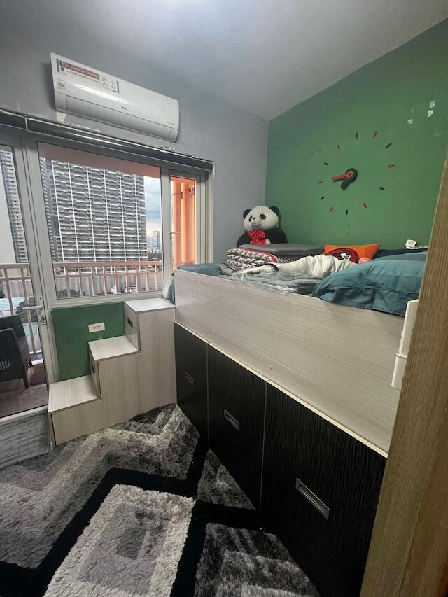 ブリーズ レジデンシズ コンドス