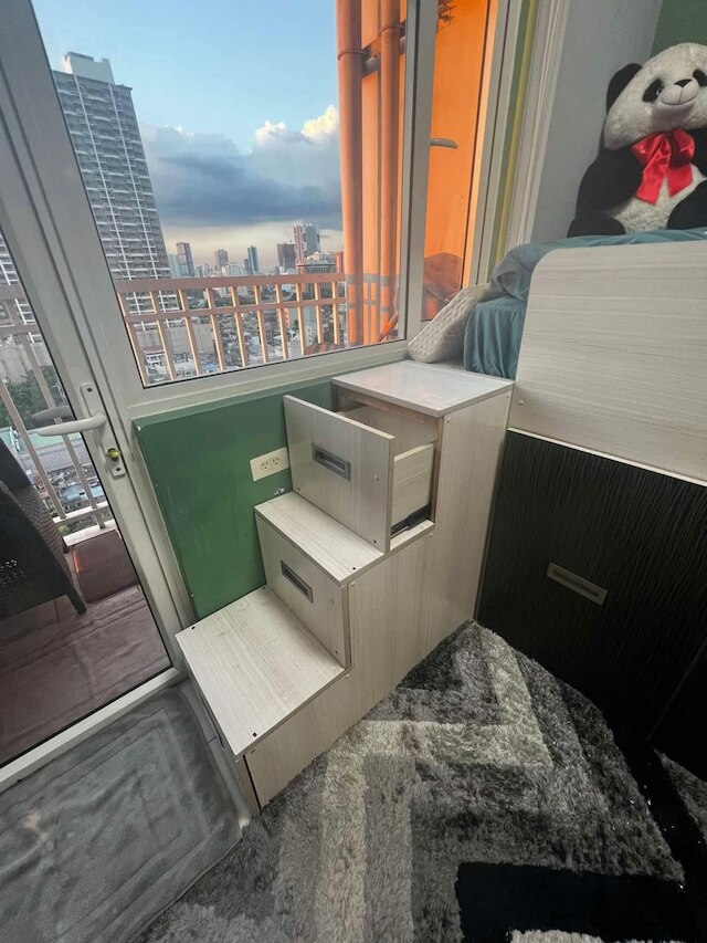 ブリーズ レジデンシズ コンドス