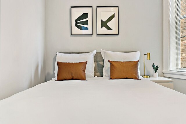 2BR in Prime Location - Grace 09-2