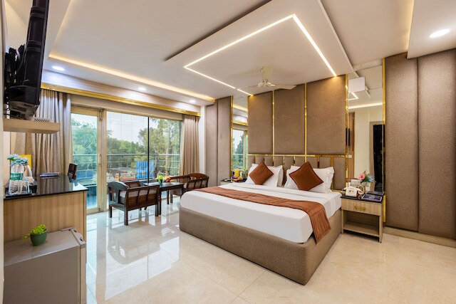 ホテル ダウンタウン - イースト オブ カイラシュ