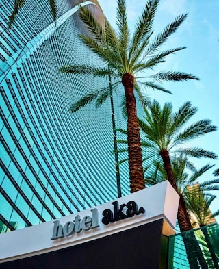 AKA Brickell Studio by Palermo Home