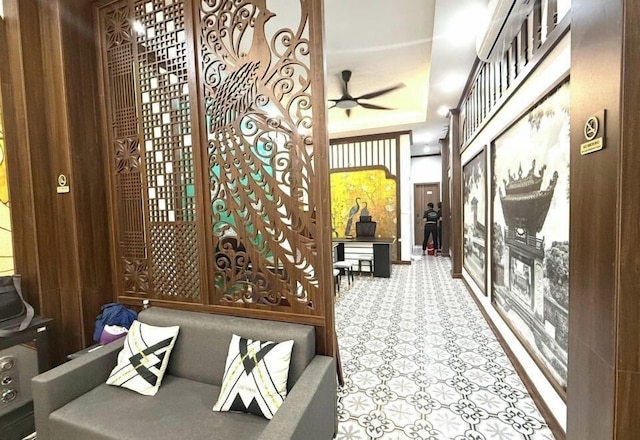 The Queen Hotel & Spa 2