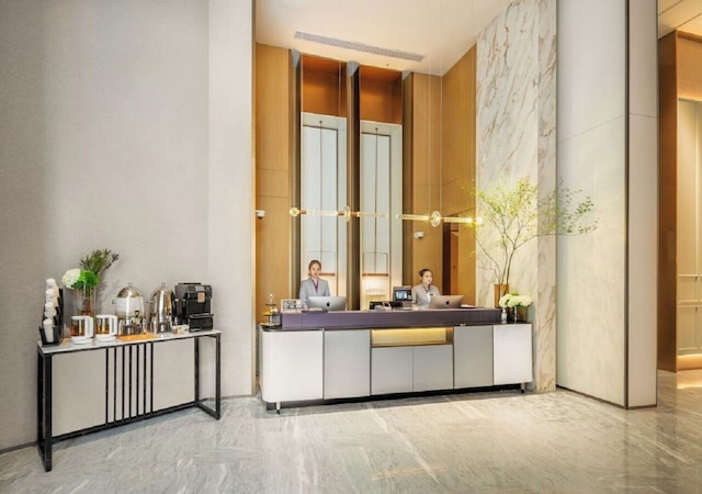 Shanghai Elong Hotel by the Nanjing Road