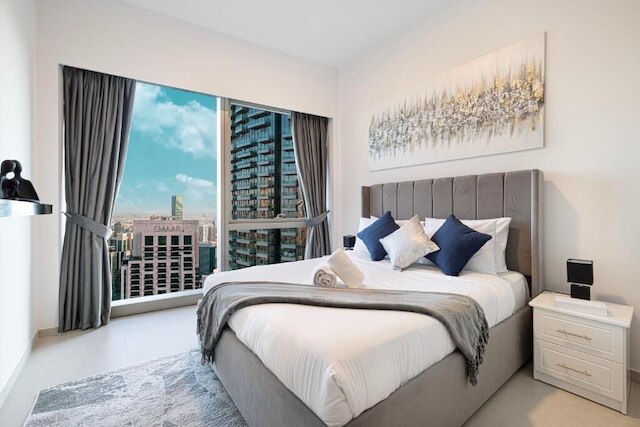 Roomszy Grande Residences Downtown Dubai