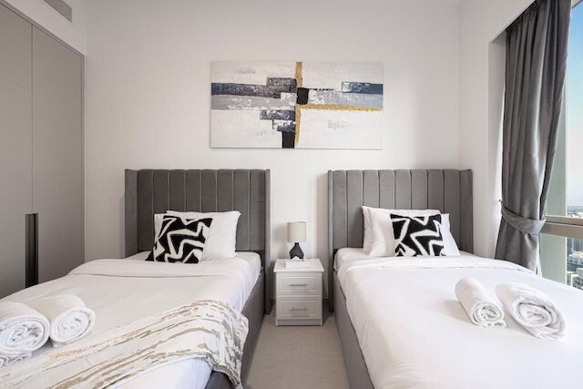 Roomszy Grande Residences Downtown Dubai