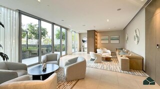 Roomszy Grande Residences Downtown Dubai