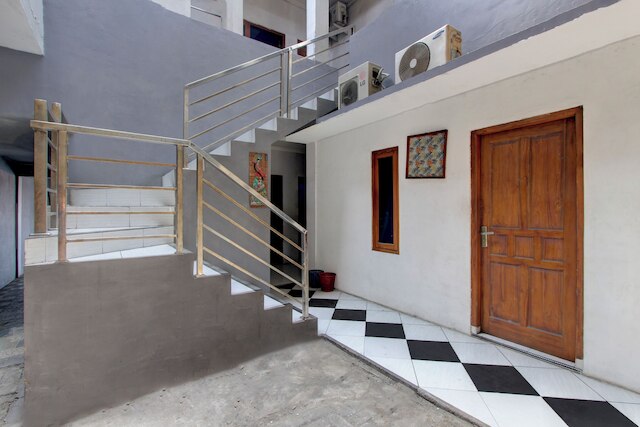 ホテル O ニア トゥグ ヨグヤカルタ 1 フォーマリー クラウン レジデンス