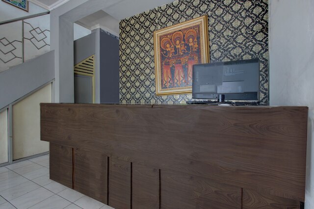 ホテル O ニア トゥグ ヨグヤカルタ 1 フォーマリー クラウン レジデンス