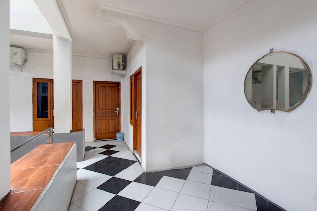 ホテル O ニア トゥグ ヨグヤカルタ 1 フォーマリー クラウン レジデンス