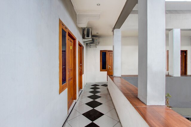 ホテル O ニア トゥグ ヨグヤカルタ 1 フォーマリー クラウン レジデンス