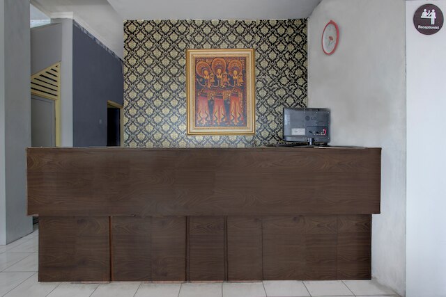 ホテル O ニア トゥグ ヨグヤカルタ 1 フォーマリー クラウン レジデンス