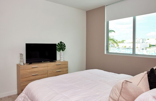 ラックス コンドス マイアミ デザイン ディストリクト