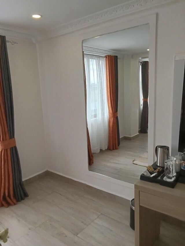 ザ グランド エンパイア ホテル