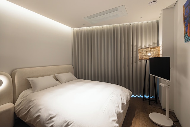 Caelum Black Gangnam Luxury Apt