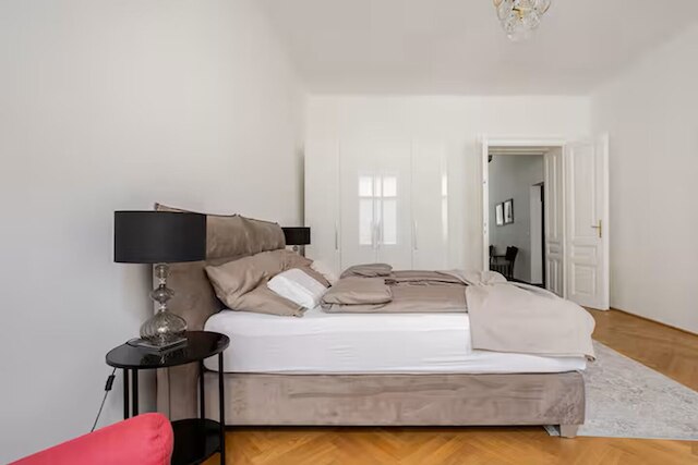 Apartment Rogergasse Check in 15h to 22h