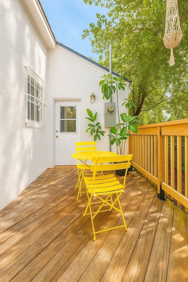 Prime Location Home - BBQ & Free Parking