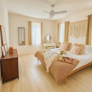 Prime Location Home - BBQ & Free Parking