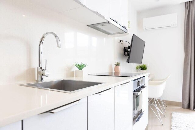 Comfy & Cozy Beach Studio 5min Walk to Bondi Beach