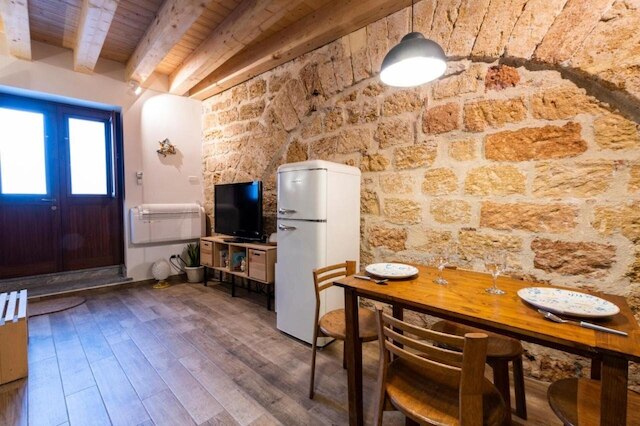 1 ベッド フラット - スリープス 3 - パーキング フリー - WiFi