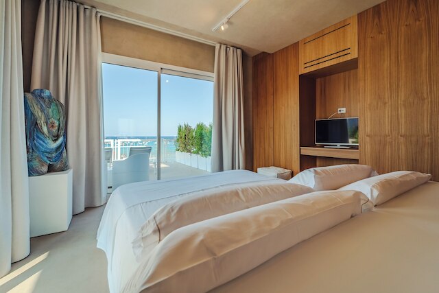 ハイブリッド アイコン ルームズ ギャラリー