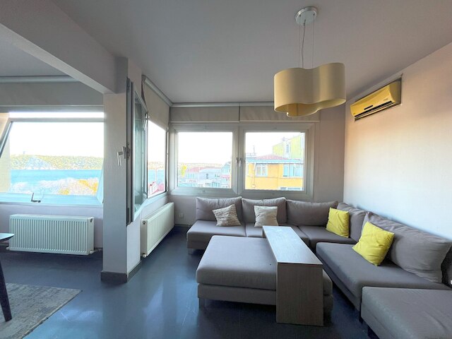 Stylish Apartment with Bosphorus View