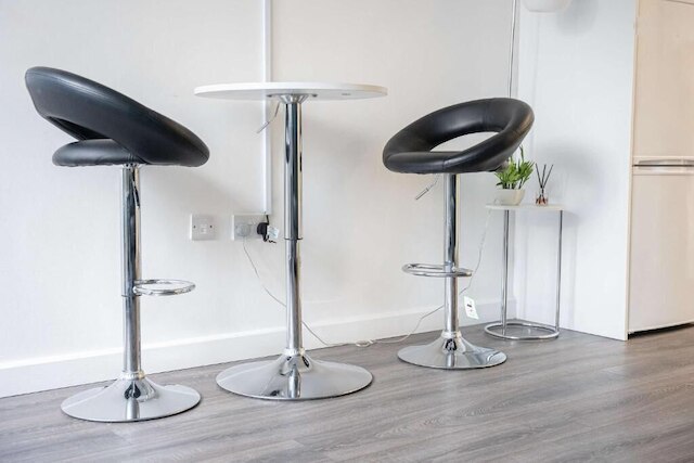 セブンステイ ボールド ストリート アパートメント