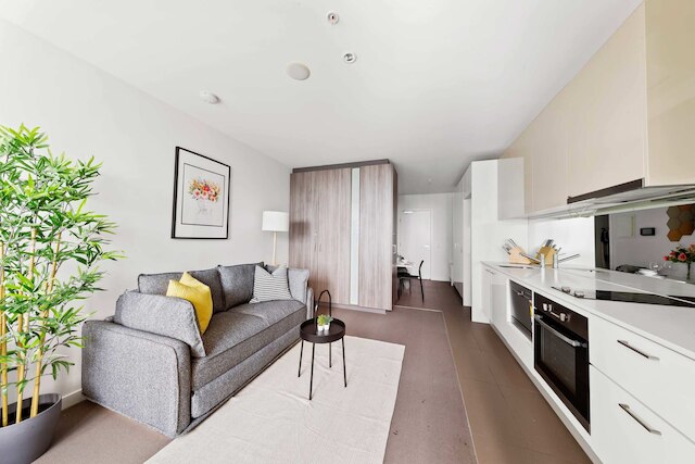 Cozy Studio Near Southern Cross With City Views