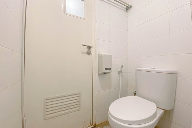 ベーシック スタジオ アット キャンディランド アパートメント