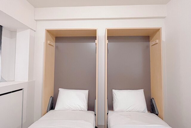 ホワイト スタイル スタジオ (ノー キッチン) アパートメント バンダラヤ - タラサ シティ マカッサル