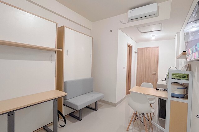 ホワイト スタイル スタジオ (ノー キッチン) アパートメント バンダラヤ - タラサ シティ マカッサル