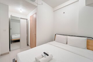 コンバインド ホワイト スタイル 1 ベッドルーム (ノー キッチン) アパートメント バンダラヤ - タラサ シティ マカッサル