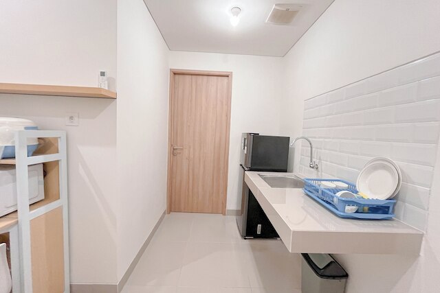 コンバインド ホワイト スタイル 1 ベッドルーム (ノー キッチン) アパートメント バンダラヤ - タラサ シティ マカッサル