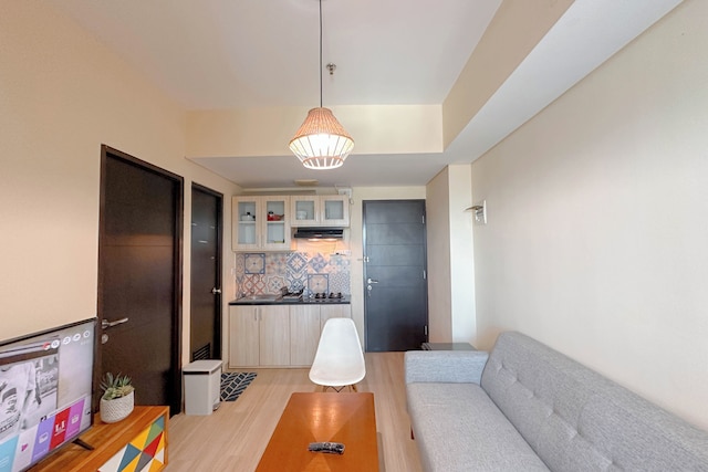 1ベッドルーム ニア ウインサ アット タマンサリ パピリオ アパートメント