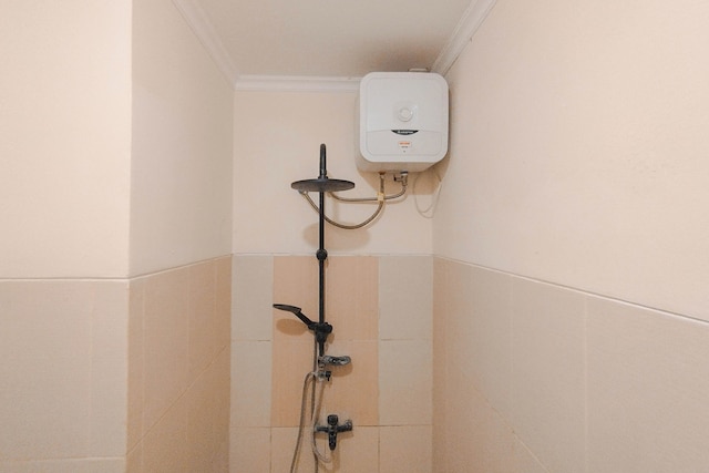 モダン ルック スタジオ ニア アイピーエイチ スクール アット バレ ヒンギル アパートメント