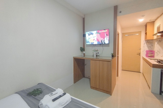 モダン ルック スタジオ ニア アイピーエイチ スクール アット バレ ヒンギル アパートメント