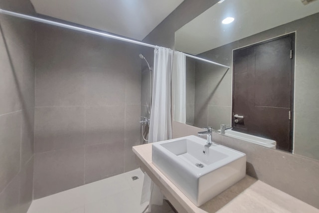 モダン ファーニッシュド スタジオ アット パトラランド アマルタ アパートメント