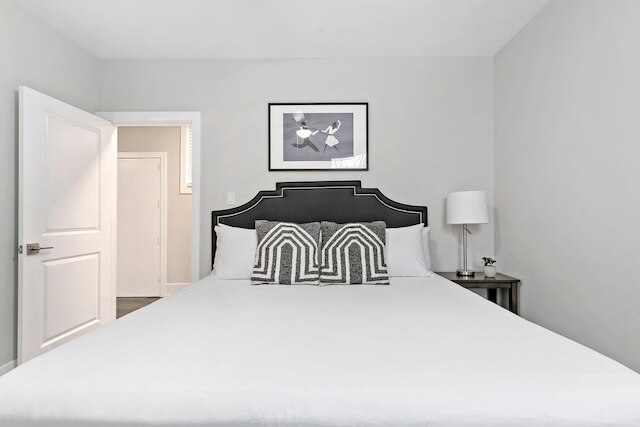 Comfortable 3BR Apt - Lincoln 03-3