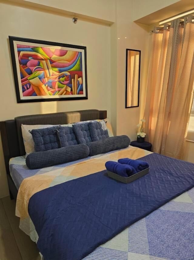 Affordable Condotel Newport Boulevard