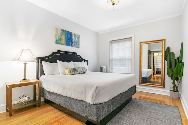 Cozy Getaway 1BR Apt - Mfield E2