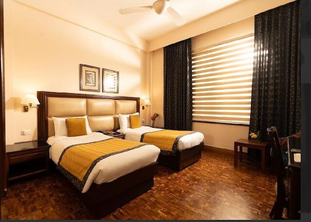 ブロードウェイ アン アリヴァ コレクション ホテル