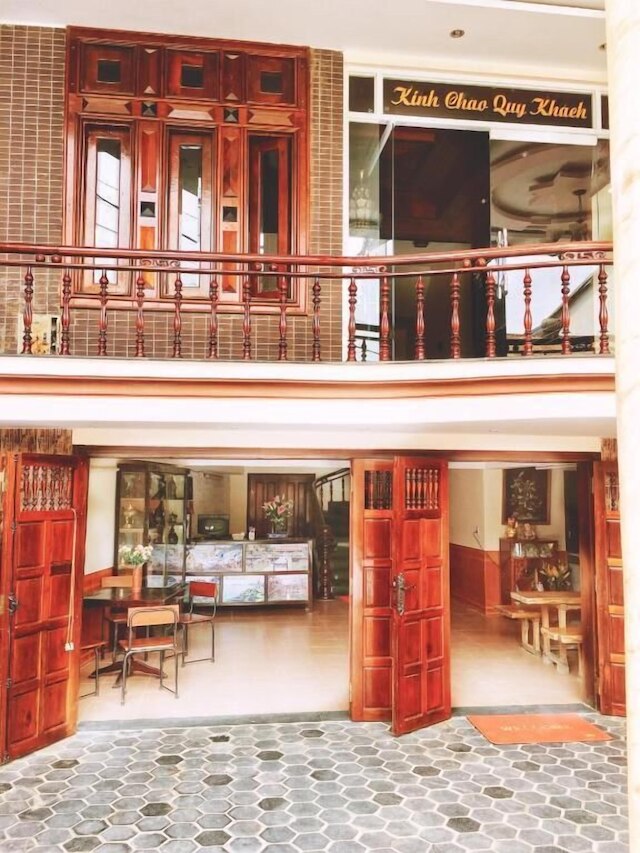 ナム フオン リバーサイド ヴィラ