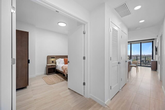 NOK ファンタスティック 1 ベッドルーム デン イン マイアミ