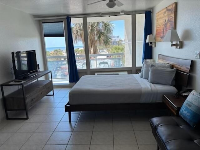 ジョージアン イン ビーチクラブ