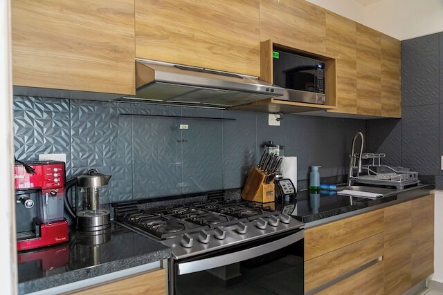 ロングアイランド マディソン - モダンリトリート