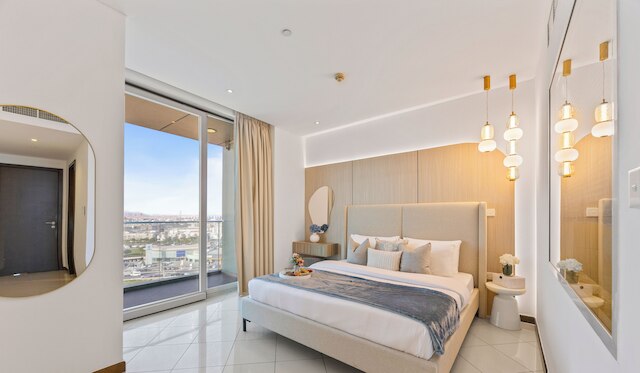 Creekside Haven 2BR Marsa Plaza DFC