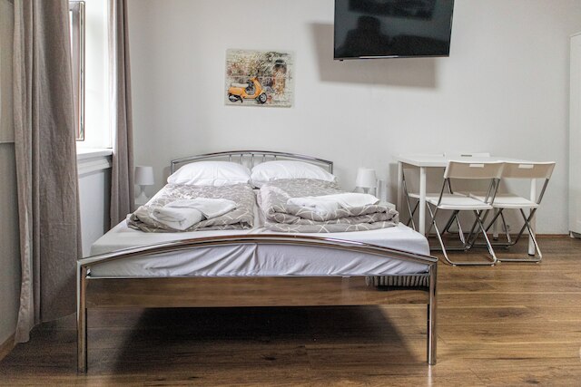 1BR Apt by Danube Millennium Mall